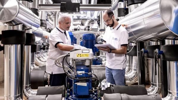 斯特兰提斯投资4000万欧元在意大利开设电动汽车电池技术中心