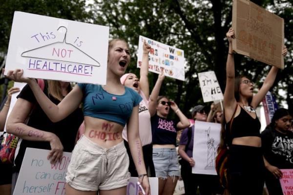 挑战者寻求改写密苏里州堕胎权的投票措施，称其具有误导性